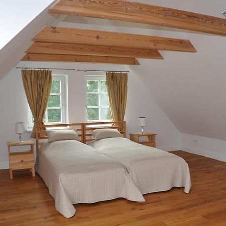 Monte Carvick Nad Jeziorem Seksty Karwik Экстерьер фото