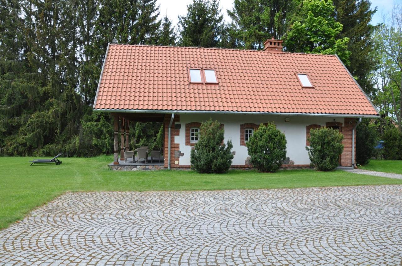 Monte Carvick Nad Jeziorem Seksty Karwik Экстерьер фото