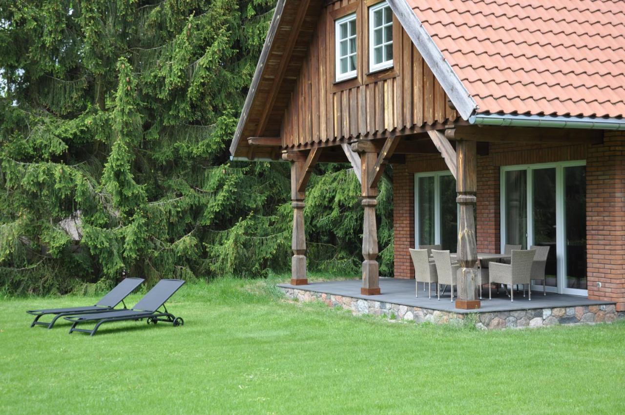 Monte Carvick Nad Jeziorem Seksty Karwik Экстерьер фото